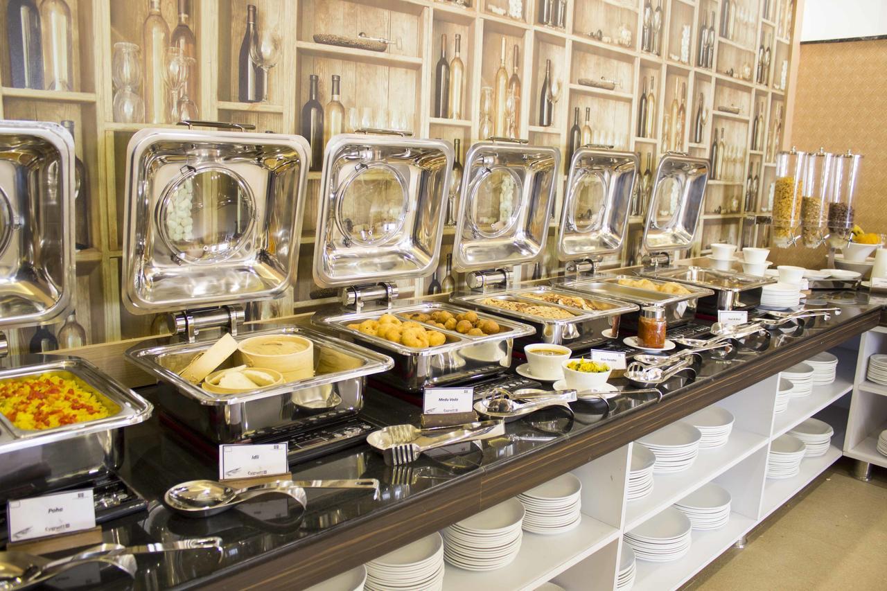 Cygnett Inn Dwarka  Ngoại thất bức ảnh