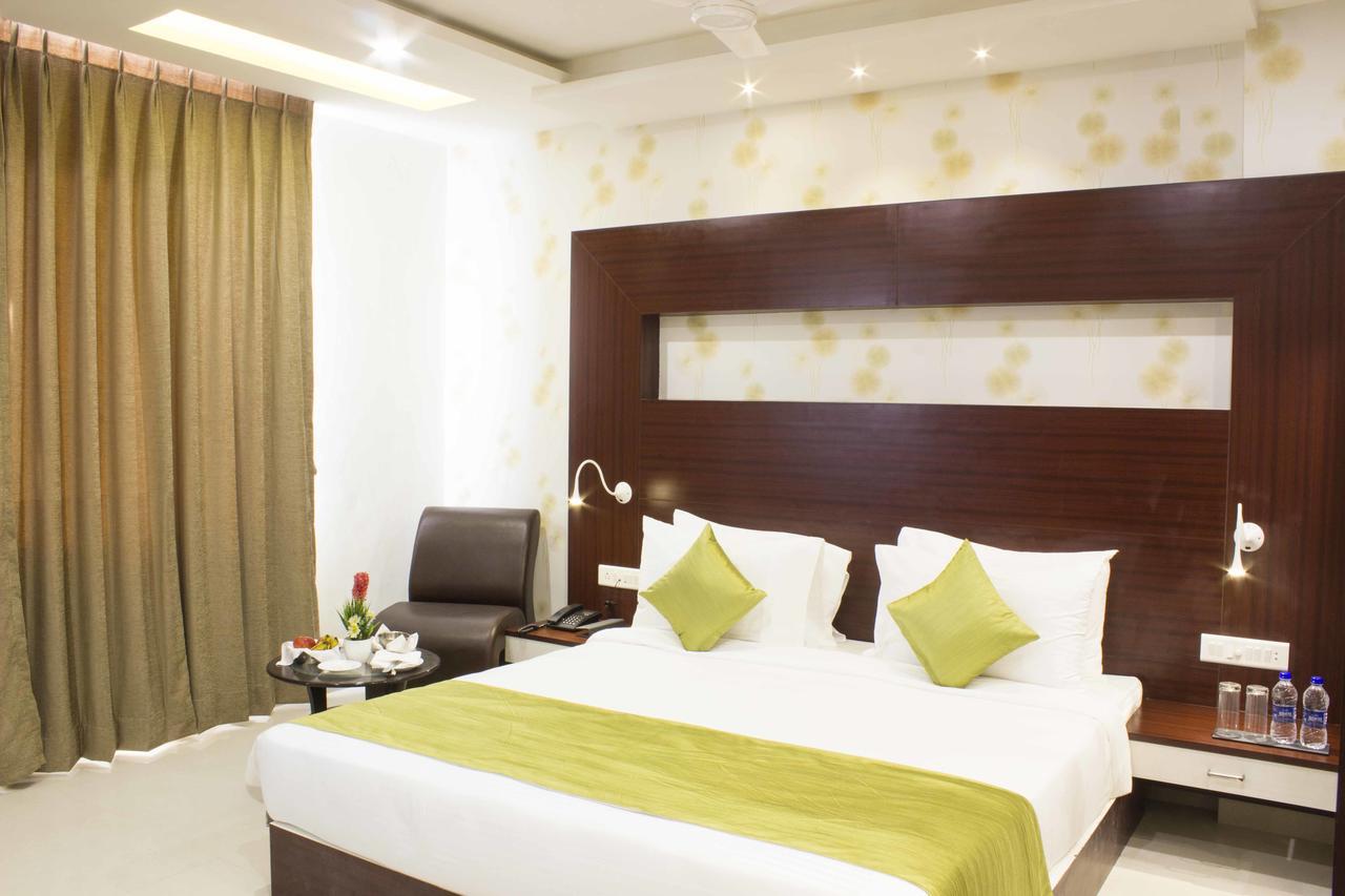 Cygnett Inn Dwarka  Ngoại thất bức ảnh