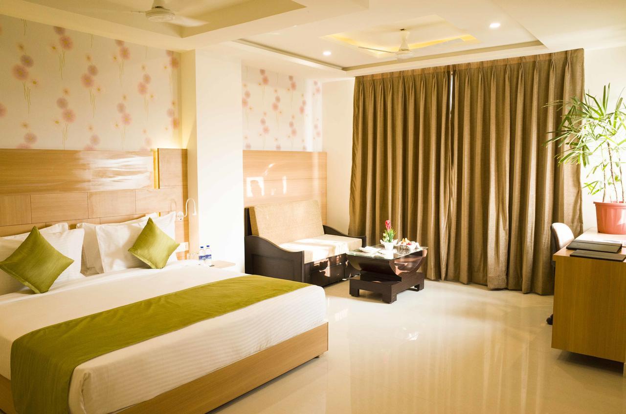 Cygnett Inn Dwarka  Ngoại thất bức ảnh